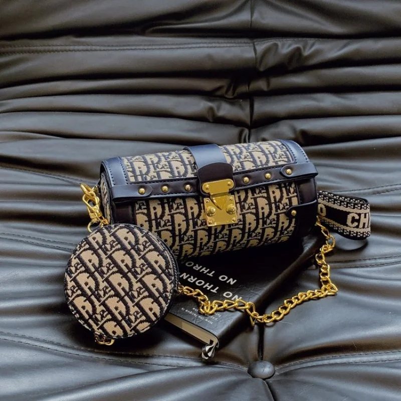 

Роскошная женская большая сумка со съемной внутренней сумкой и застежкой-молнией для организованной безопасной переноски