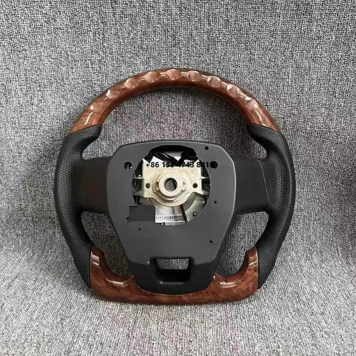 

Hot-selling carbon fiber steering wheel Sport steering wheel Fits Leather steering wheel