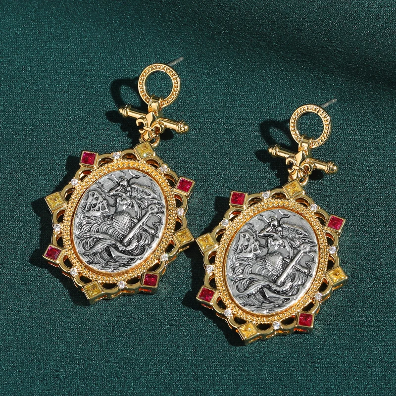 

Antique Gold Plated Coin Earrings Pendant Carving Mermaid Shape Design Vintage Natural Stone Jewelry Luxury Banquet Art Deco New