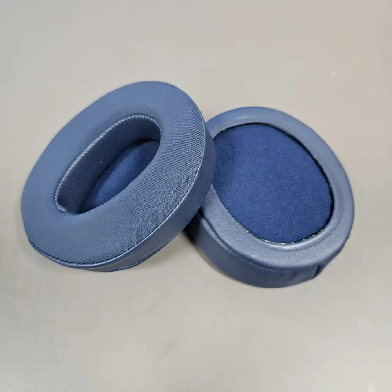 استبدال وسادات الأذن رغوة بطانة للأذن لسوني WH-CH720 CH710N CH700N سماعات الأذن سماعة كم سماعة الرأس.