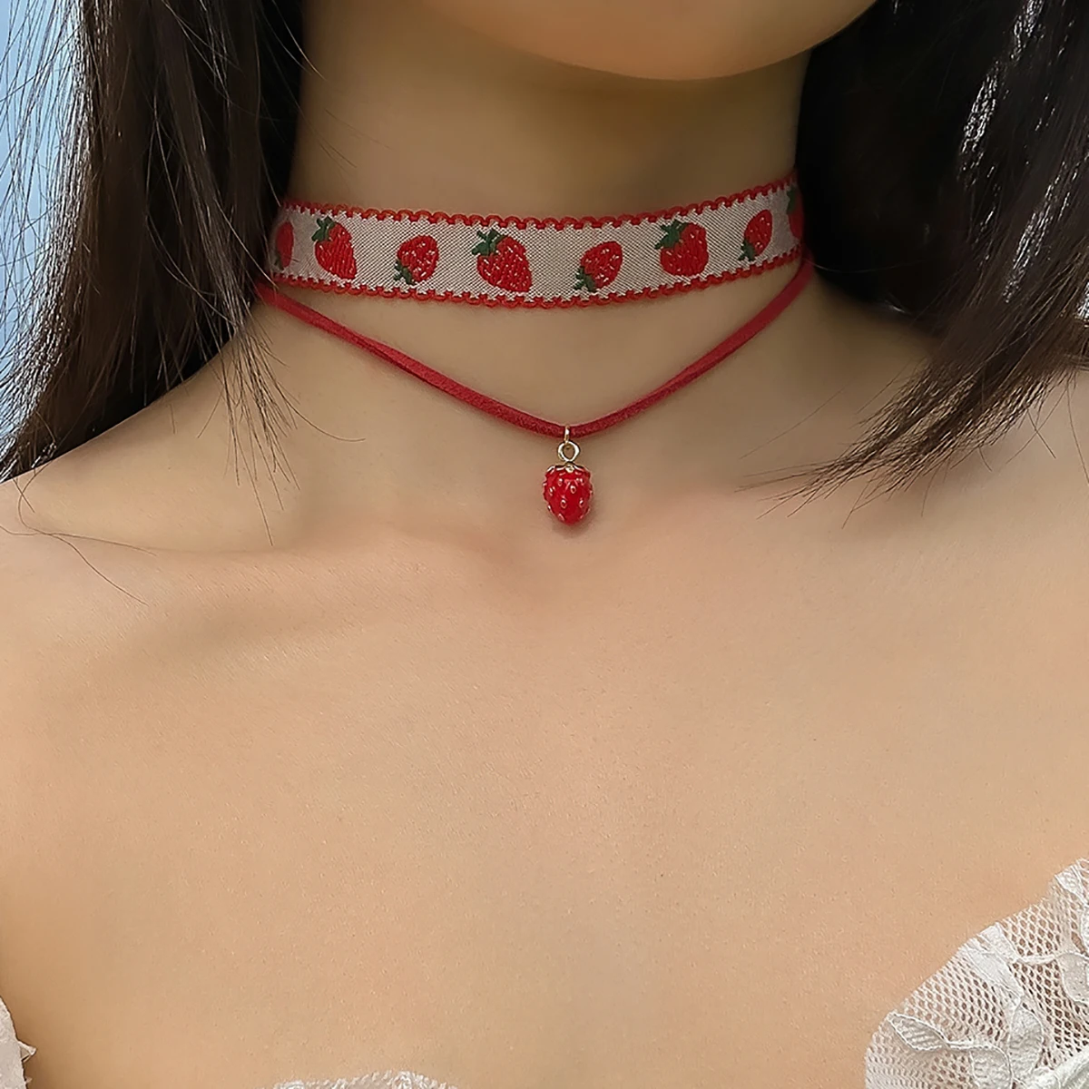 Salircon Gothic Cute Strawberry Korean Velvet Choker Exquisite Small Strawberry Pendant Lock Bone Necklace Trend Y2K Jewelry