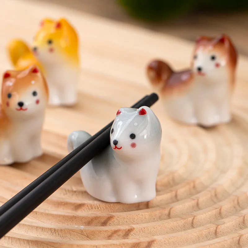 Japanese Shiba Inu Chopsticks Holder Animal Series Ceramic Table Decorative Ornaments Home Kitchen Spoon Rest Cute Tea Pets