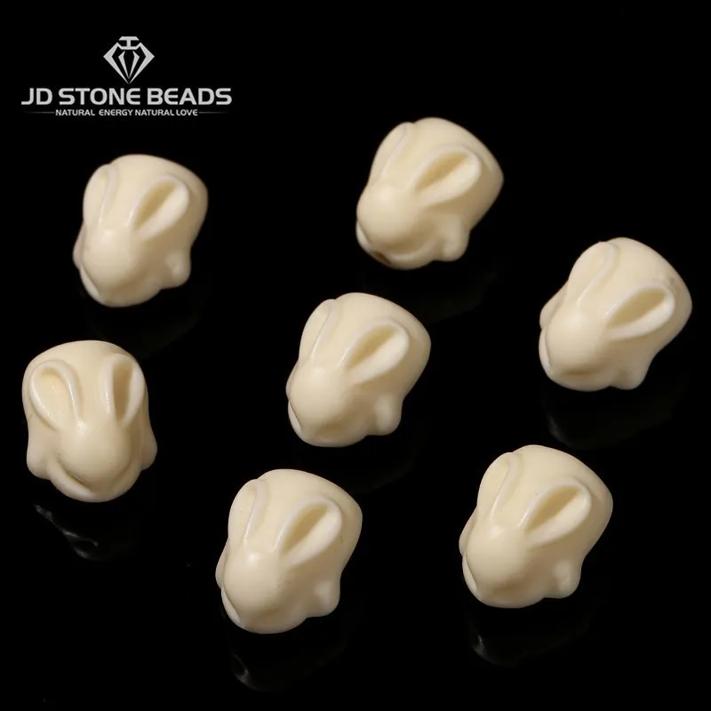 10 Pcs/lot Natural Wooden Bead Ivory Nut Carved Cute Rabbit Tagua Pendant Charms For Jewelry Making Diy Necklace Accessory