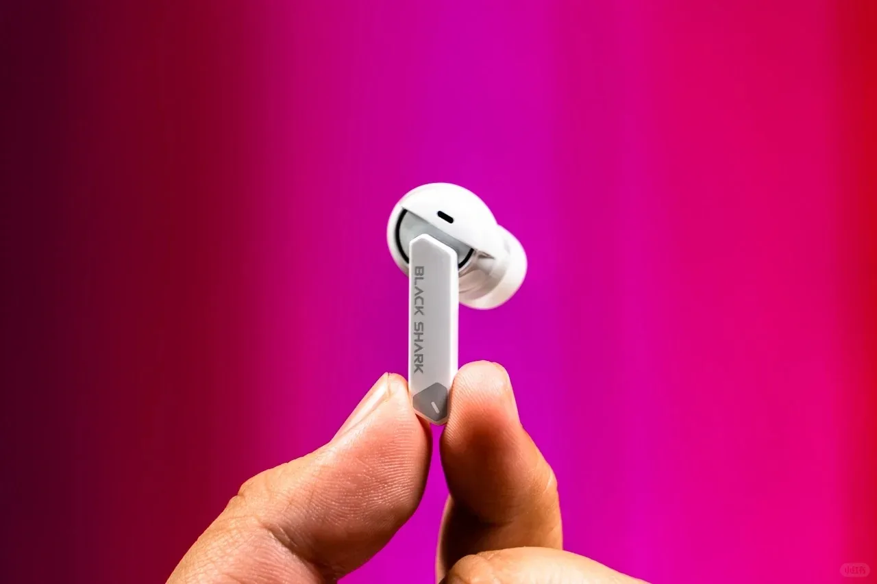 سماعات أذن Black Shark Joybuds Pro اللاسلكية بتقنية البلوتوث، إصدار ANC باللون الأبيض، سماعات أذن TWS الذكية ذات تأخير منخفض