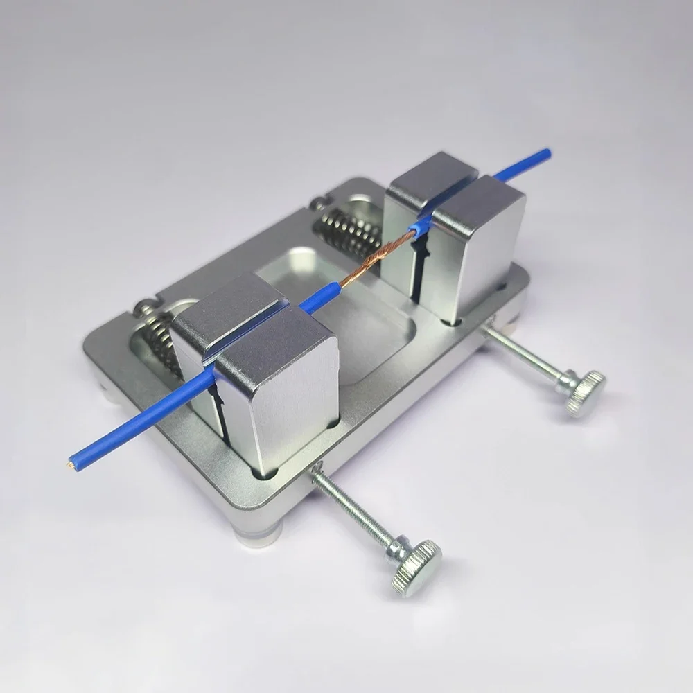 Aluminum Alloy Welding Wire Clamp with Magnetic Base - Anodized Surface, 18mm Max Capacity