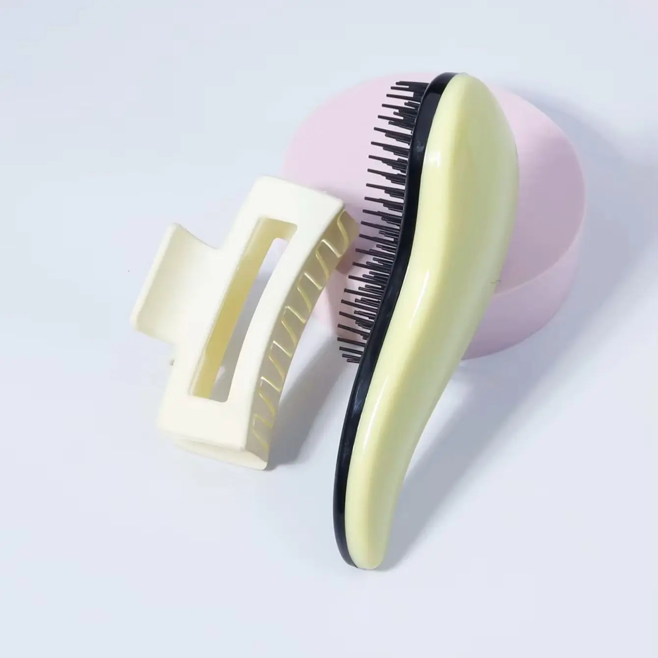 2pcs hair styling tool set, anti slip square toothed gripper, dolphin shaped massage scalp brush, Special for Real Hair Wigs - view 4