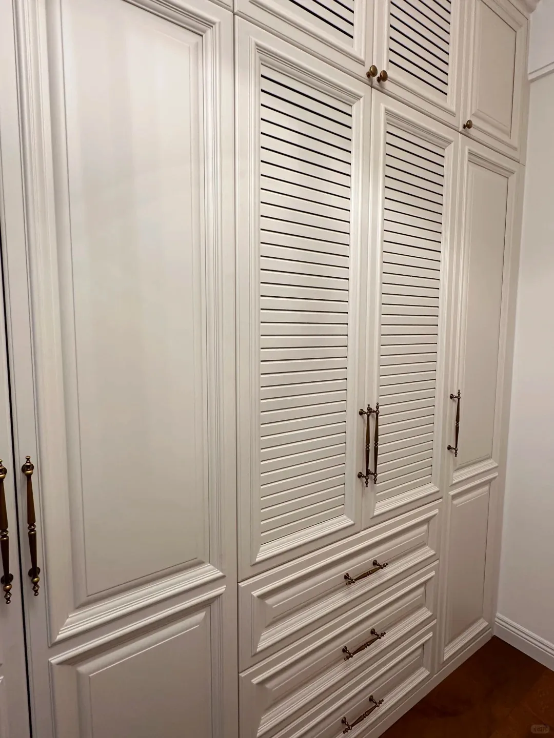 Solid Wood Wardrobe/closet（1 meter）