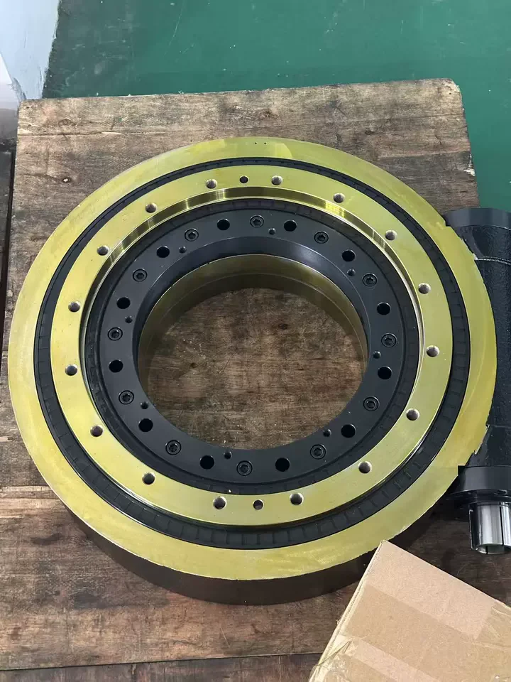 Heavy-Duty Turntable 68H Load 100-150kg High Precision Large Aperture Hollow Platform with Servo Rotation
