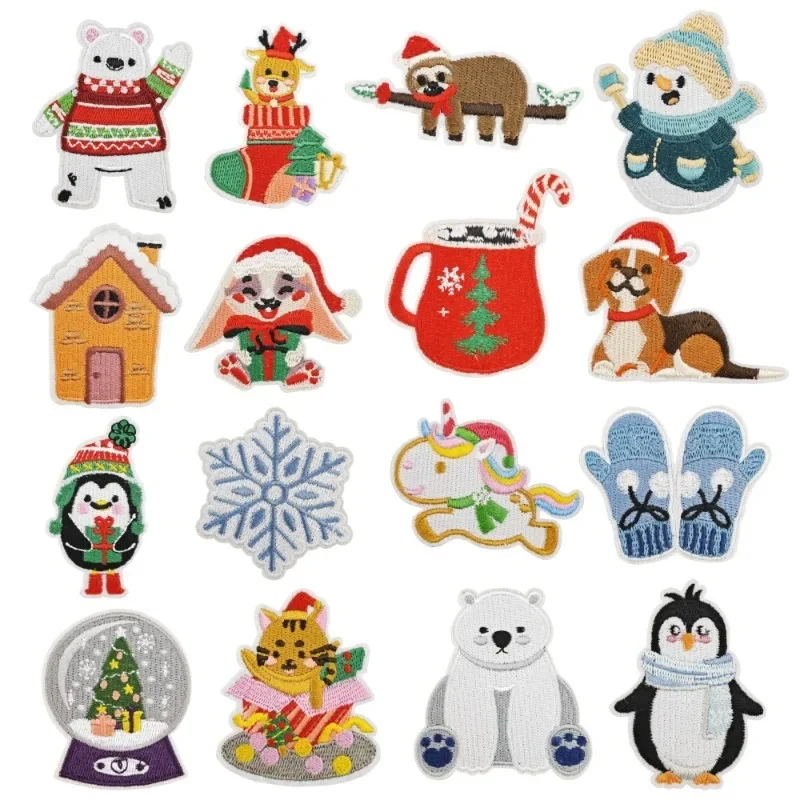 

30pcs/Lot Luxury Embroidery Patch Christmas Scarf Tree Snowflake Penguin Music Box Gloves Clothing Accessory Craft Diy Applique