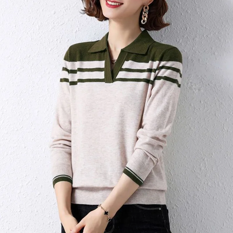 New Autumn Fashion Loose Versatile Polo Polo Polo Collar Panel Contrast Color Temperament Women\'s Knitted Long Sleeve Sweater