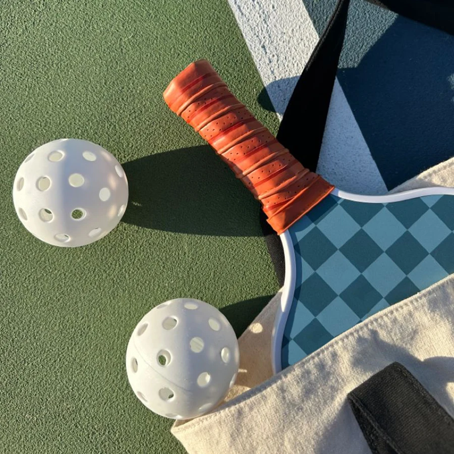 Pickleball ember Set koper penyimpanan bola bercahaya, 36 buah 40 lubang 74mm cetakan injeksi Pickleball