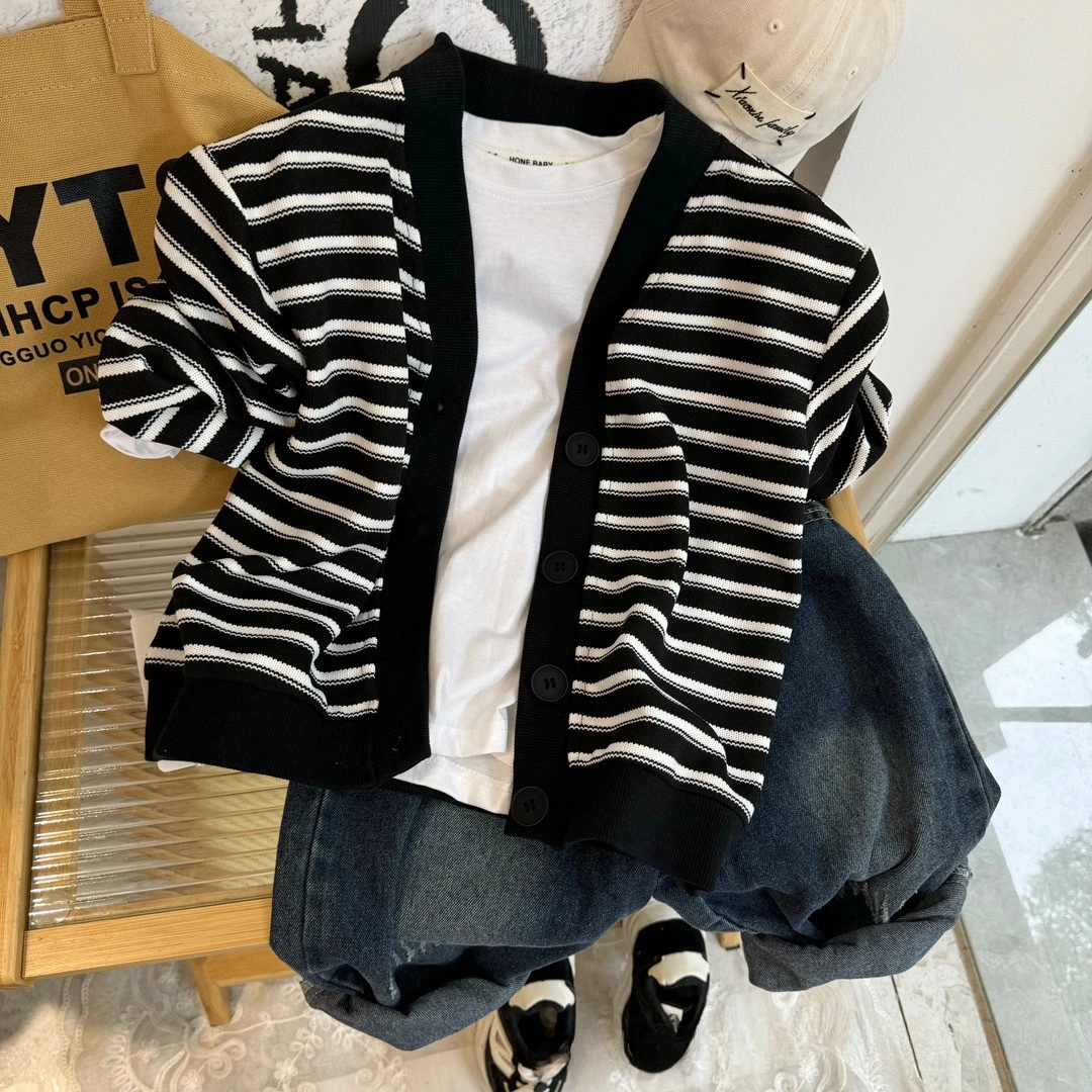 

Children's clothes cardigan and white tshirt two piece set 2024 autumn foreign style casual tops