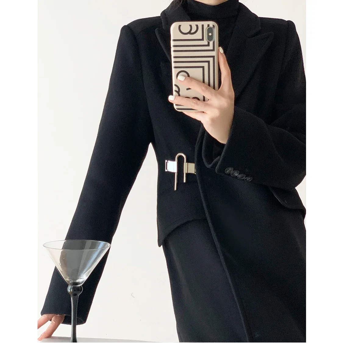 Black Wool Coat Hepburn Style French Coats Long Jackets Women Winter Metal Button Office Lady Woolen Overcoat