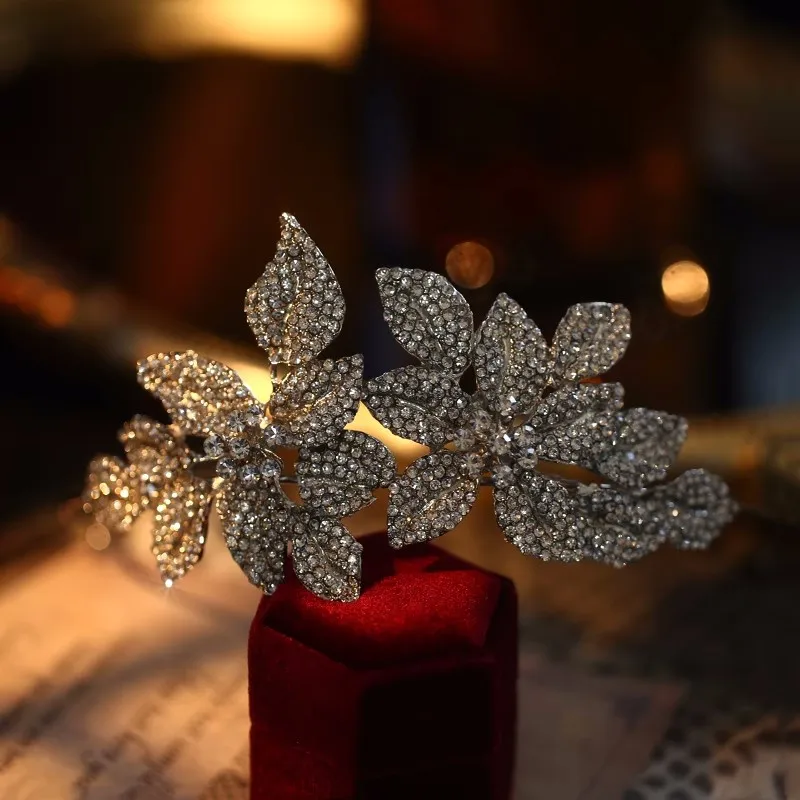 CC Wedding Crown Women Accessories Bridal Headpiece Engagement Hair Ornaments 100% Handmade Leaf Shape Vintage Headbands Tiara