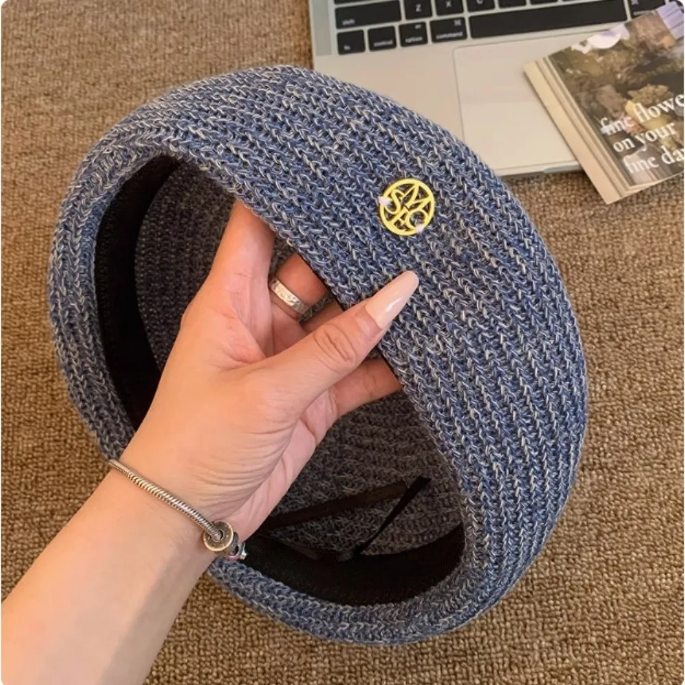 

Fashion Korean Hollow Knitted Beret Thin Y2k Painter Berets Breathable Versatile Beanie Cap Summer and Autumn