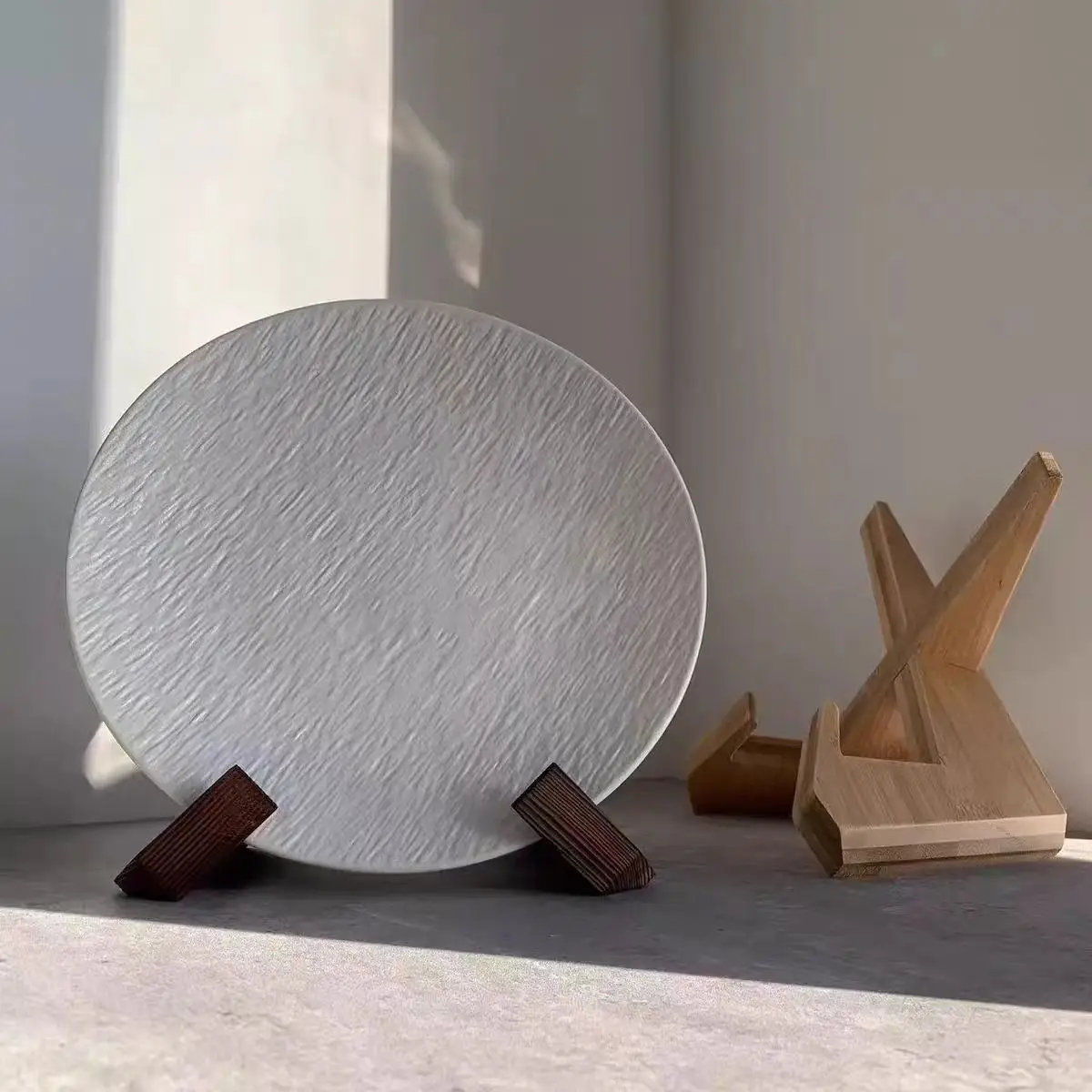 2026 Wooden Picture Frame Stand, Plate Display Stand, Tabletop Decorative Picture Stand for Display Collection