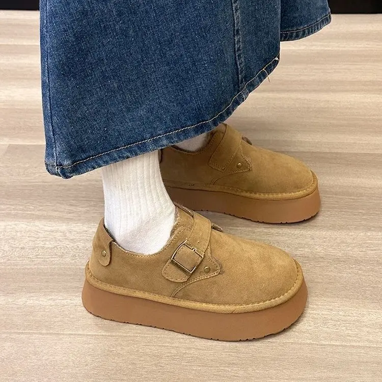 Boken shoes, a popular item for autumn 2024, are a pair of retro, lightweight, versatile, and casual bean shoes