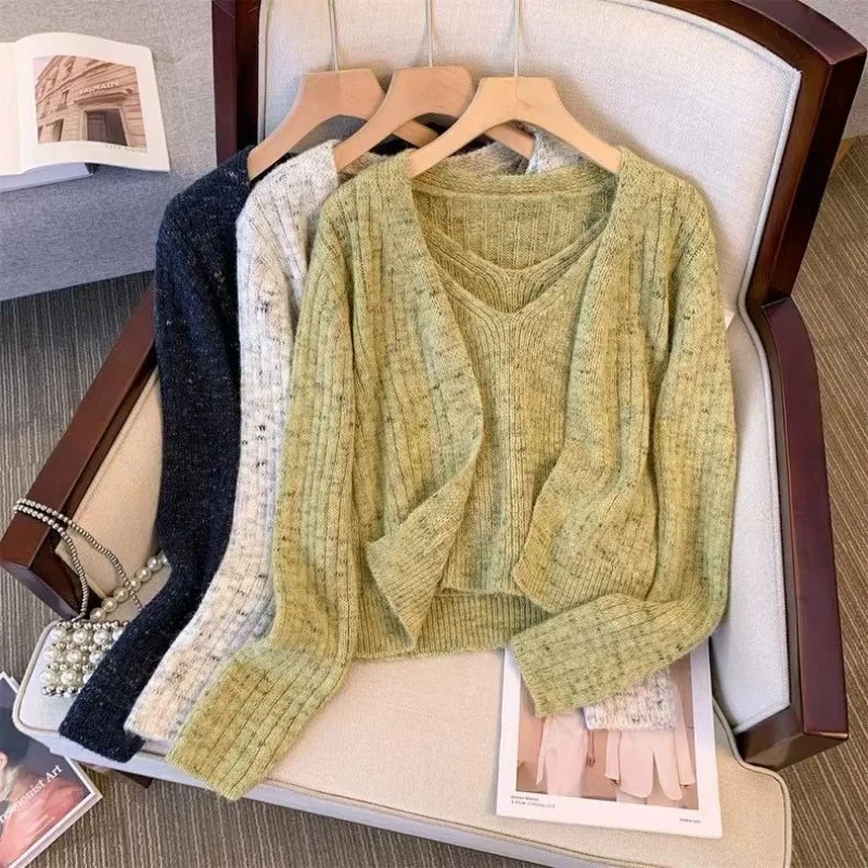 

Women's Knitted Two-Piece Sweater Set Crop Cardigan + V-Neck Vest Speckled Yarn Loose Casual Outfit for Autumn Spring