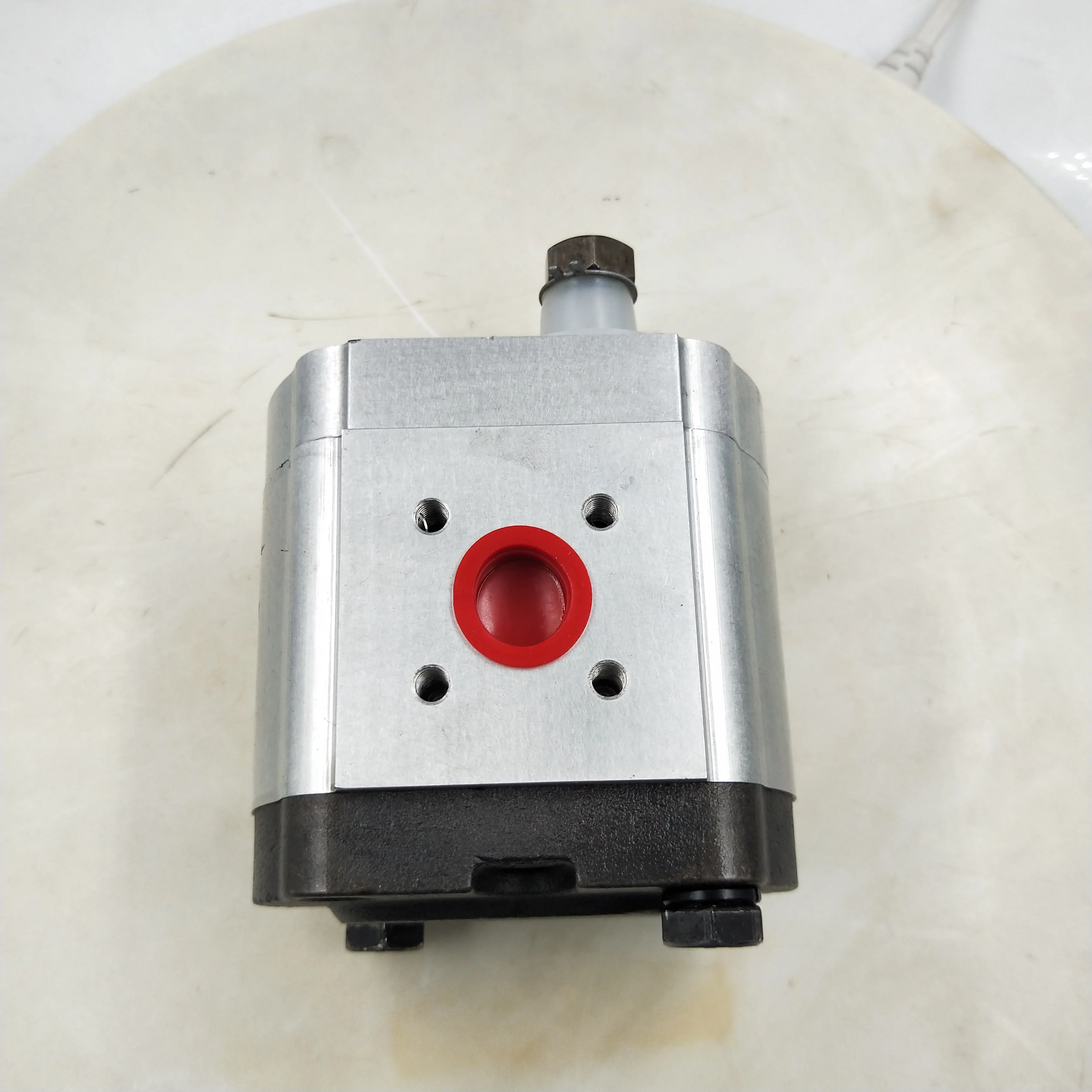 High Quality 1515500013 Gear Pump AZPF Series Hydraulic Gear Pump AZPF-12-011LCP20KB-S0007