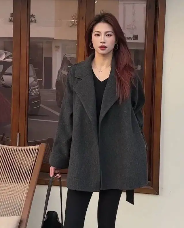 

Wool Blend Coats Womens Woolen Coat Korean Style Woman Autumn Faux Fur Trimmed Notched Collar Adjustable Waist-Fitted Streetwear
