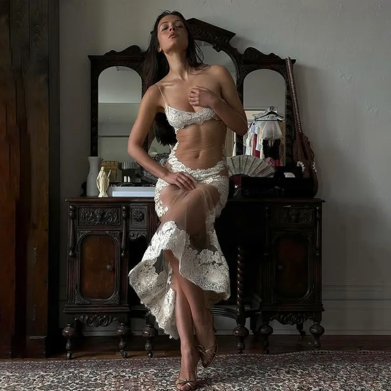 فستان مثير أنيق مزين بالدانتيل ومنظور مثير بقصة ضيقة لتطهير الأرضيات بحمالات 2025 #2