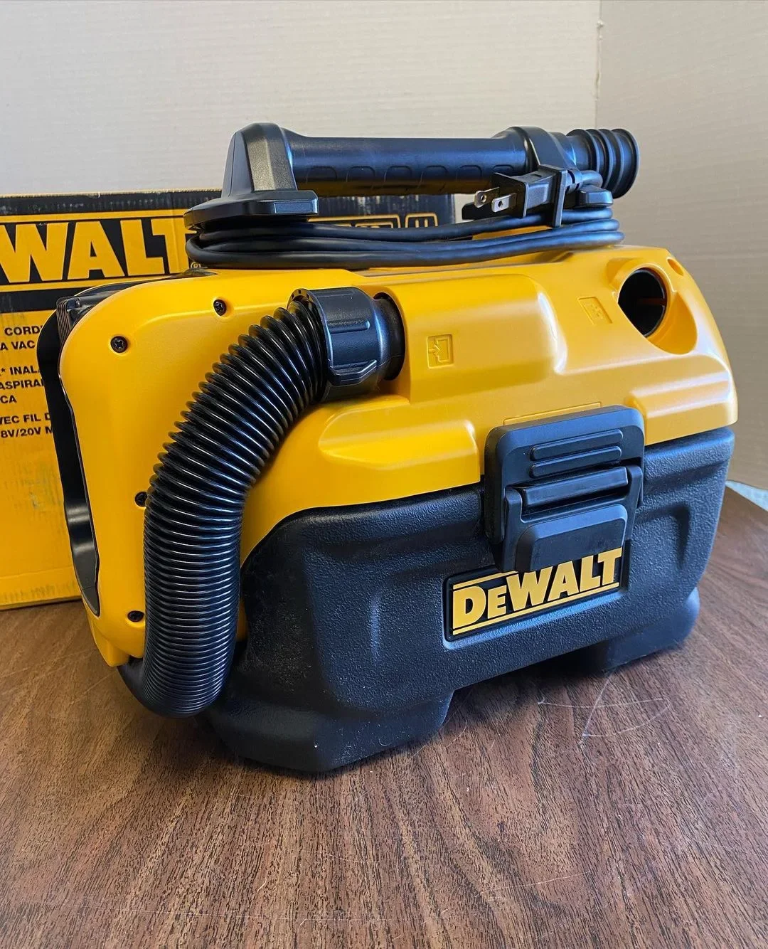 DeWALT DCV581H 18V/20V MAX cordless/wired dry and wet vacuum cleaner - bare metal tool- 110V