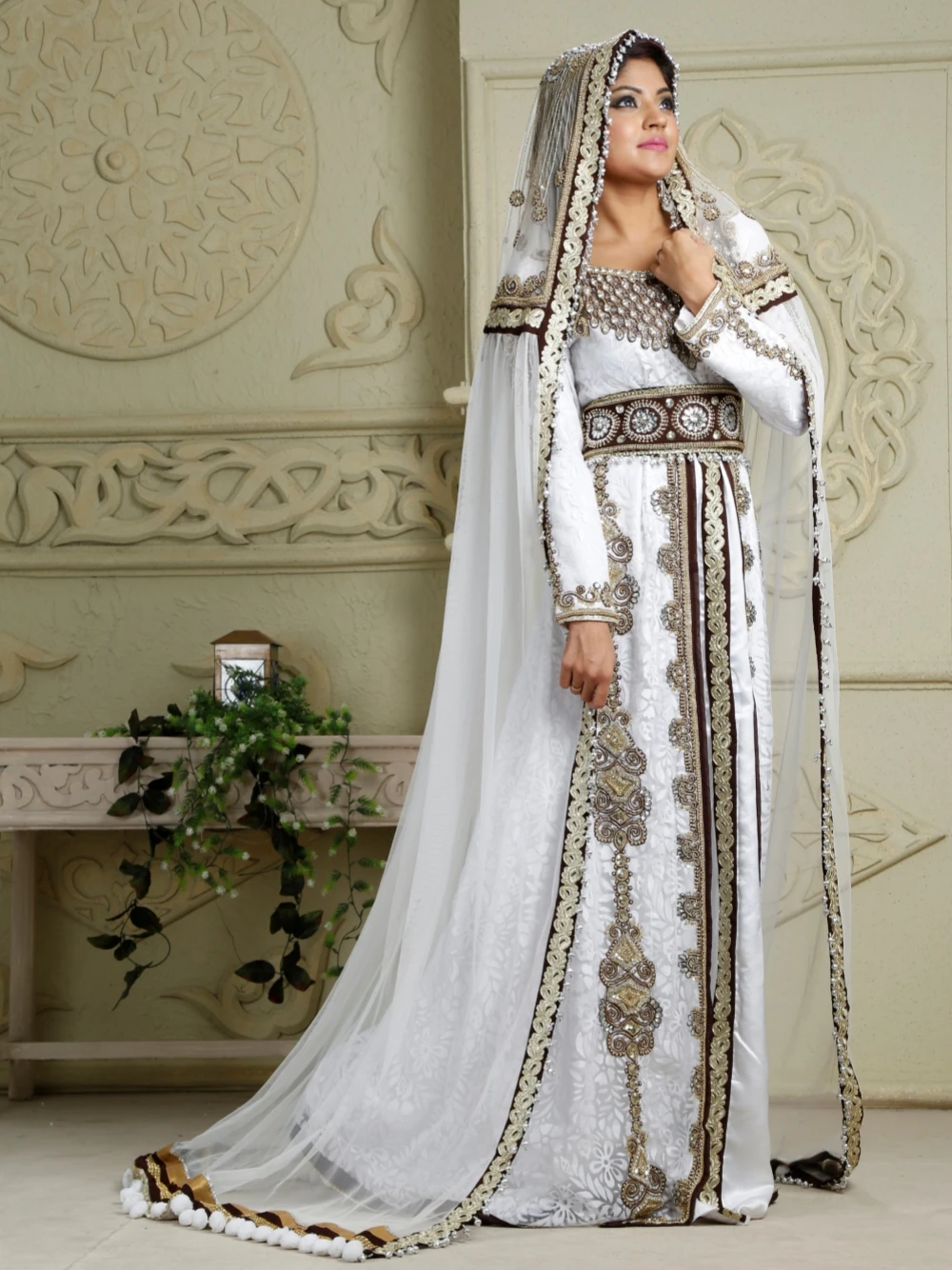 Luxury O-neck Hand Beaded Arabic Maxi Wedding Dress Crystals Vestido De Novia Lace A-line Floor-length Dress for Bride