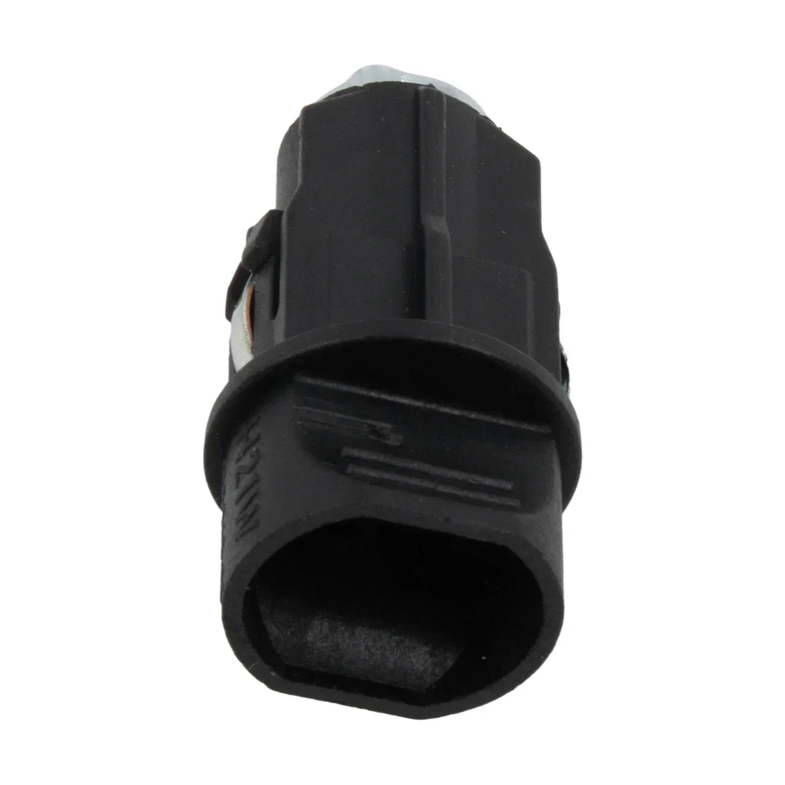 Plug and Play Rear Lamp Socket Designed for BMW's Most Popular Models Including the X6 and Z4 OEM No 63117407330