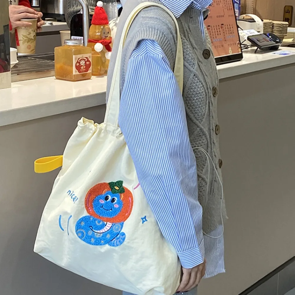 

Vintage Kawaii Drawstring Tote Bag Animal Pattern Leisure Embroidery Shoulder Bag Casual All-match Cartoon Canvas Bag Streetwear