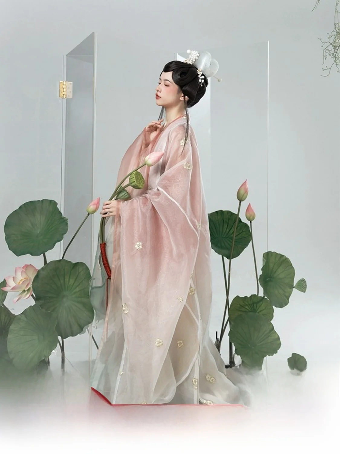 

angYaoju Original Hanfu Women's Spring Summer Ice Cra Pattern Embroidered Large Sve irt Chest Length Sui Tang Sle