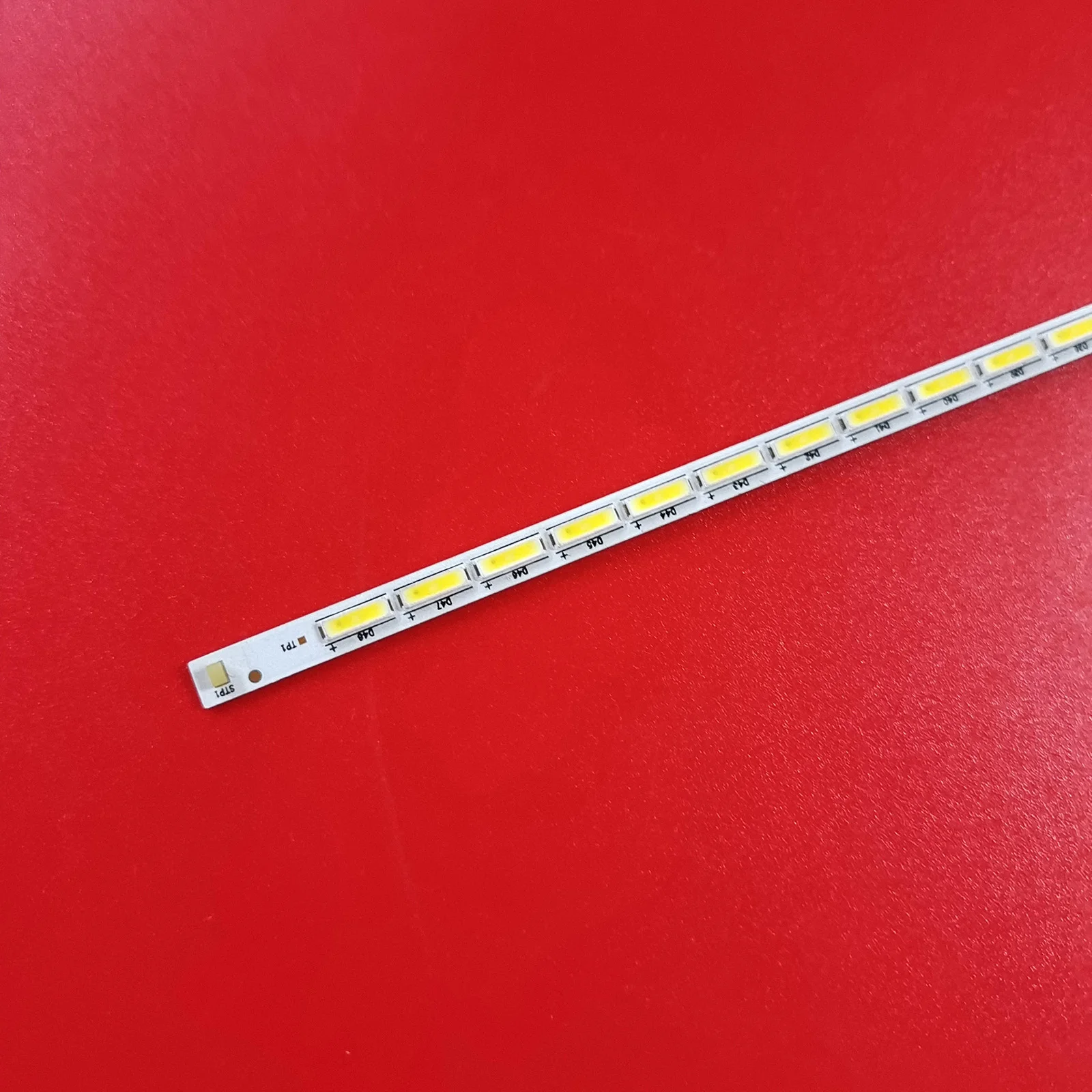 1Pcs/1Set LED Backlight Strip 48 Lamps for Samsung 32\