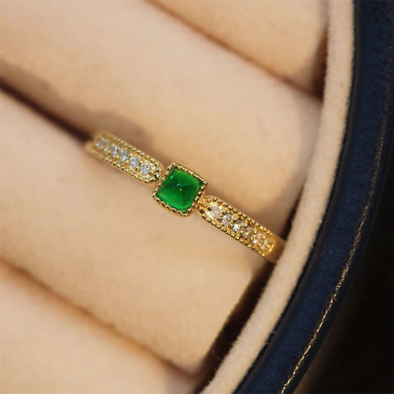 

Original Design Silver Inlaid Square Emeralds rings for women Light Luxury Glamour Court Style Wedding Engagement Jewelry