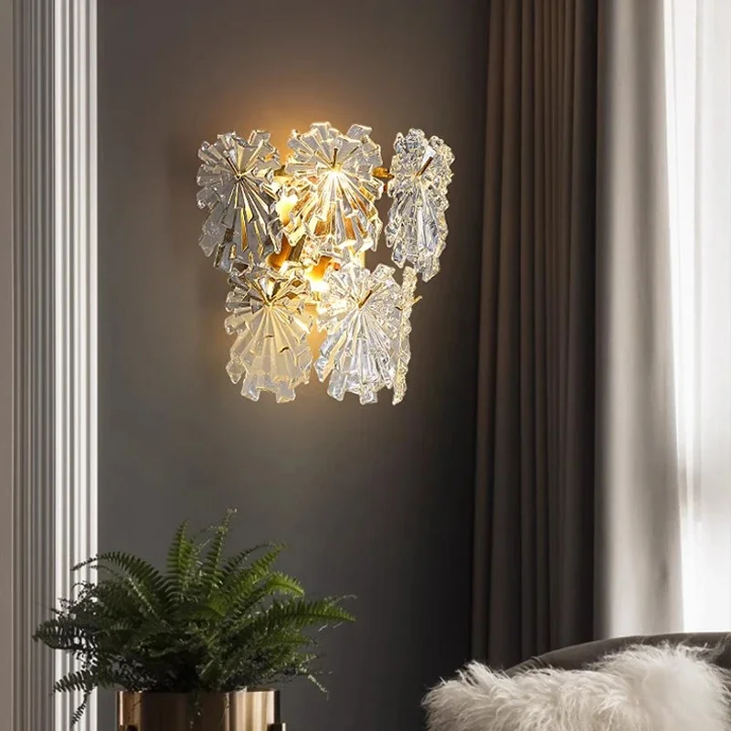 

FSS Modern Crystal Wall Lamp Golden Indoor Wall Light for Bedroom Bedside Living Room Decoration LED Sconce Lamp Bathroom