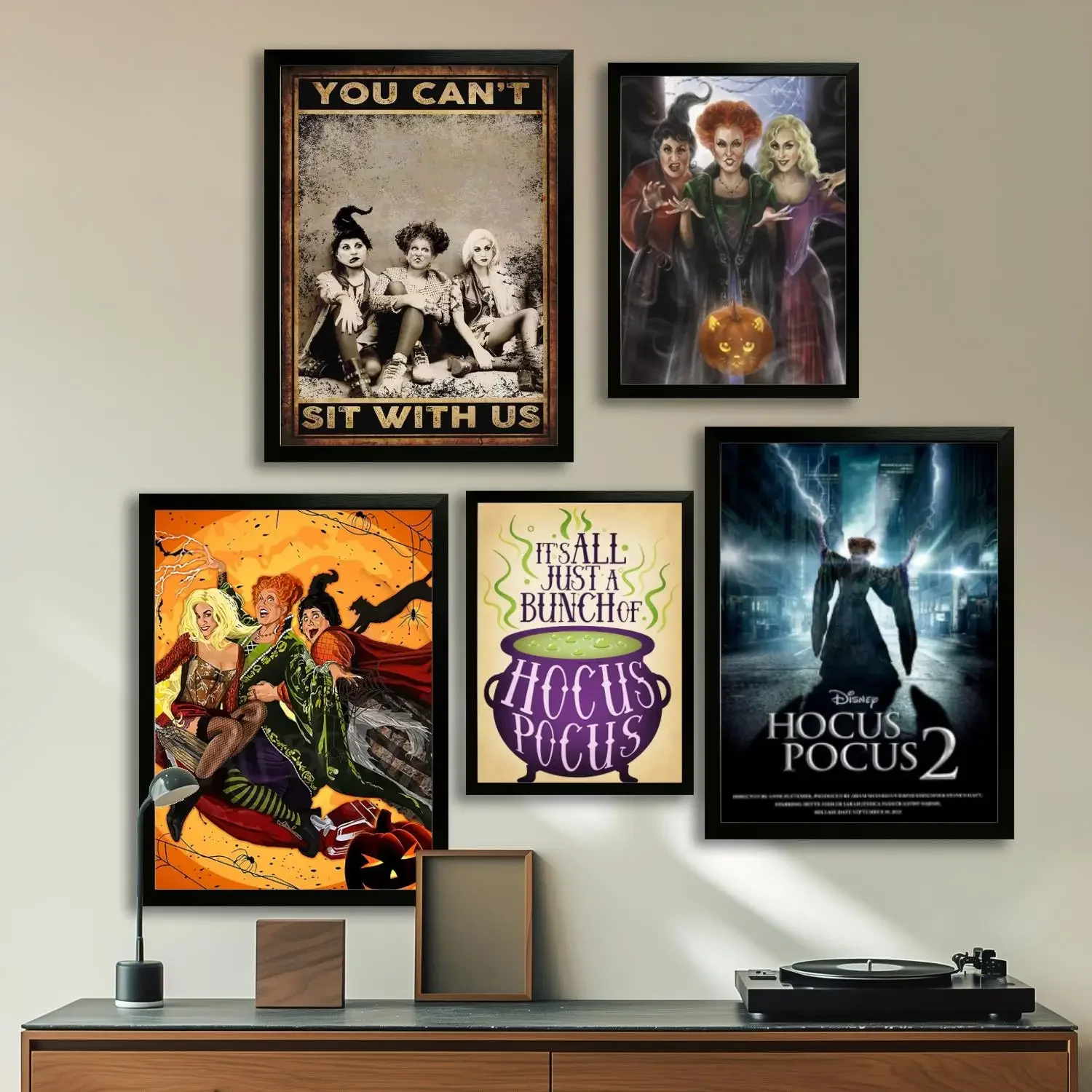 hocus pocus movie Canvas Art Poster and Wall Art Picture Print, Modern Family Bedroom Decor Posters,Decorative painting