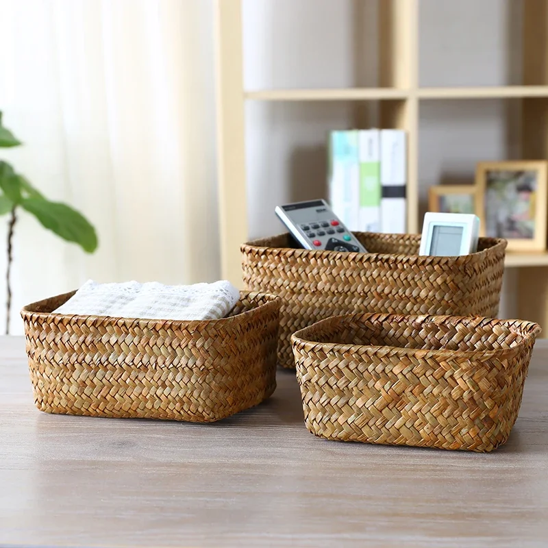 

Sea grass pastoral desktop mini storage basket snacks cosmetics storage basket remote control manual finishing box.
