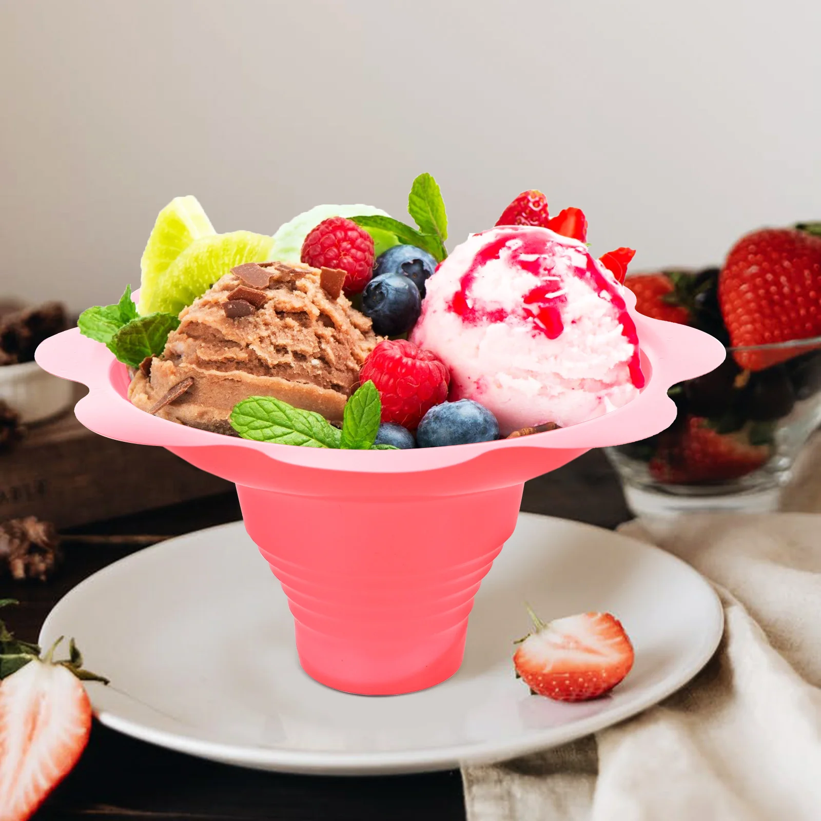 

100pcs Ice Cup Disposable Plastic Dessert Bowl Shaved Ice Cream Snack Cups Shot Glasses for Yogurt Treats