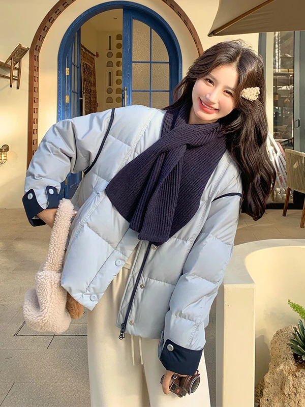 

Разноцветная вязаная короткая пуховая куртка для женщин: теплая зимняя куртка из пуха, повседневная, прямого кроя, модный элемент.