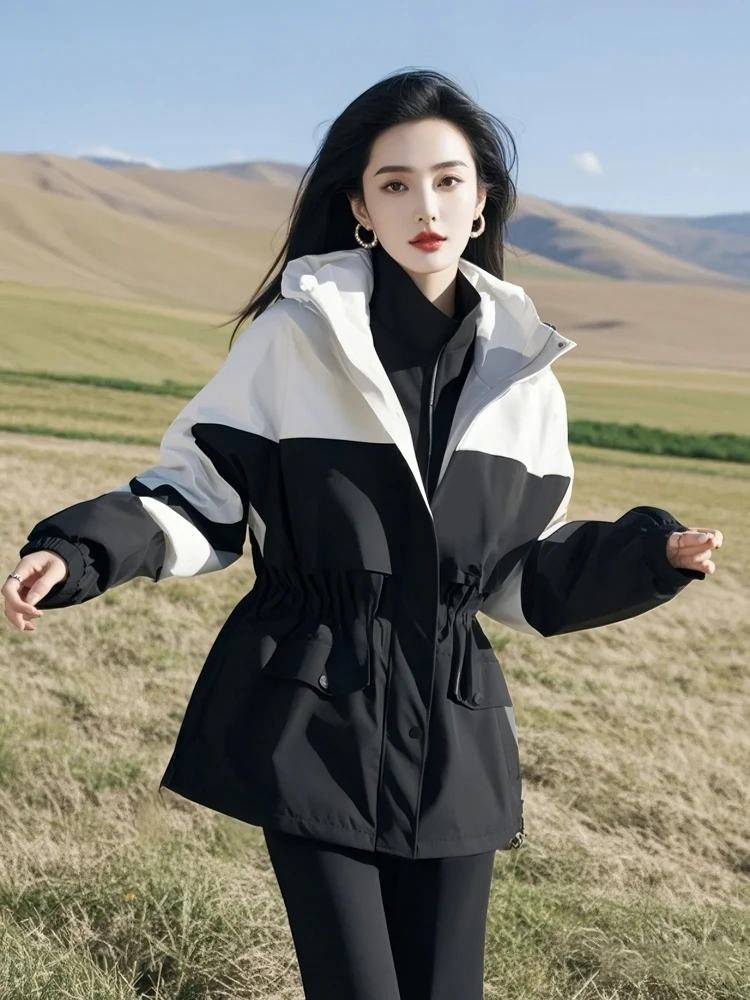 

Fashion Color Blocked Black Jacket For Women's Spring And Autumn New Style, Waist Cinched, Lapel Hooded Casual Jacket Top