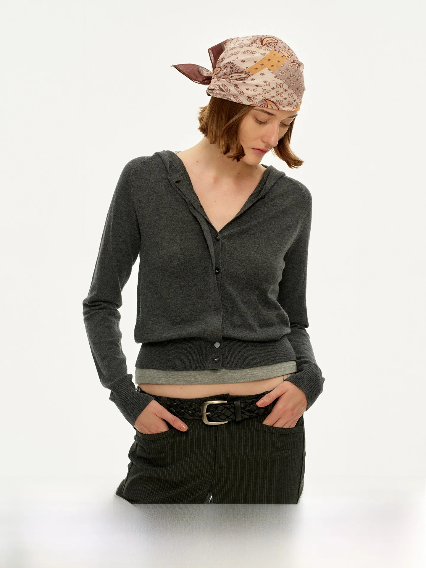 

Красивый шерстяной открытый кардиган Camere из ацетата Firstfloor с капюшоном и длинными рукавами, стандартный крой для поездок на работу