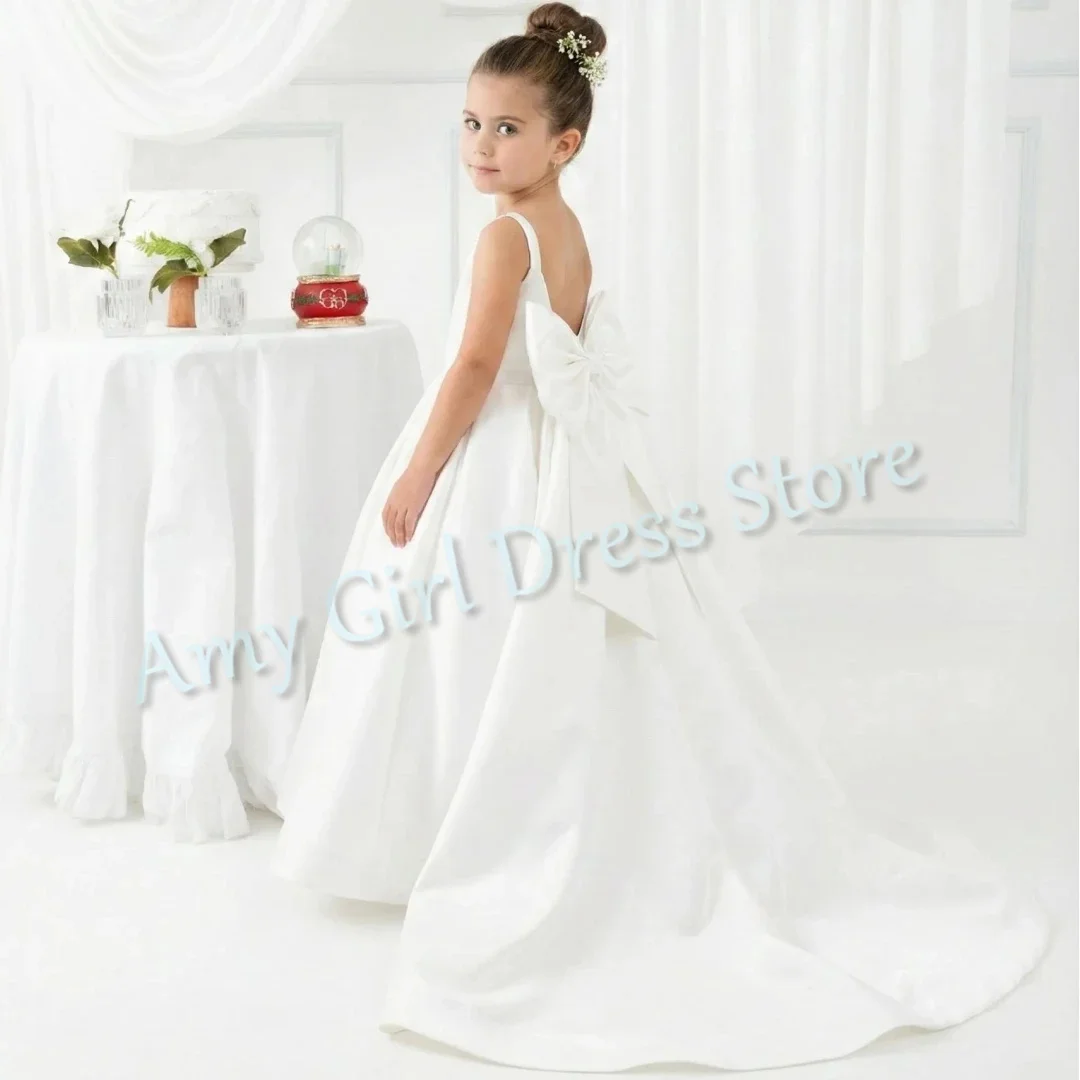 

Elegant White Flower Girl Dress For Wedding Satin Floor Length With Bow Simple Princess First Communion Bridesmaid Customized