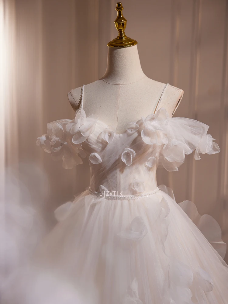 Vintage-Brautkleid mit Spaghettiträgern, elegantes Damen-Hochzeitskleid mit Applikationen, maßgeschneidertes romantisches bodenlanges Abschlussball-Abendkleid