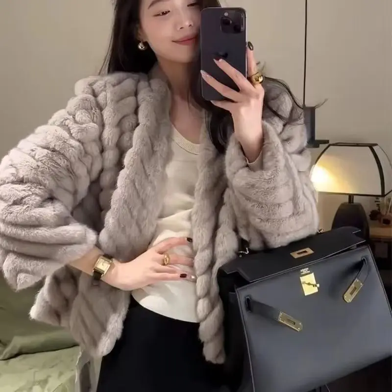 2026 New Winter Temperament Herringbone Pattern Fur Jacket Short Environmentally Friendly Mink Hair Artificial Faux Fur Jacket
