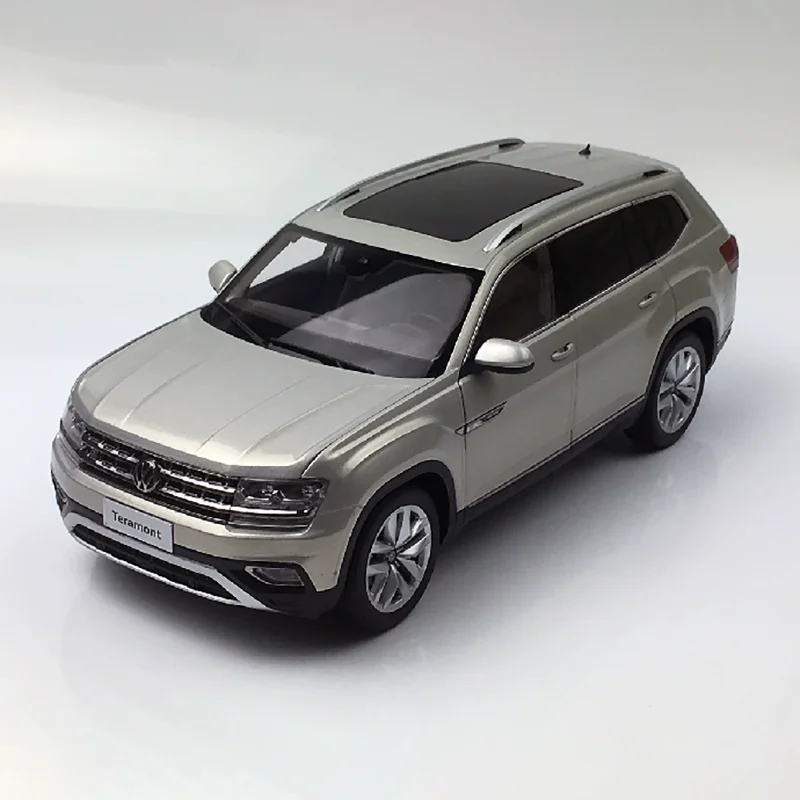 

Diecast 1:18 Scale Teramont Alloy Car Model Collection Souvenir Display Ornaments Vehicle Toy Decoration