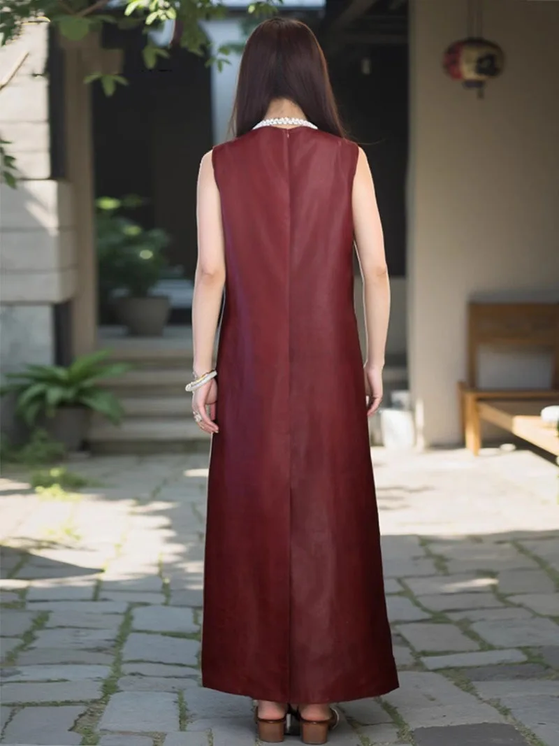 Sukienka damska na wiosnę/lato 2025 w nowym stylu narodowym, wykonana w 100% z naturalnego jedwabiu morwowego, z czerwonej przędzy \"chmurki\", bez rękawów, z okrągłym dekoltem.