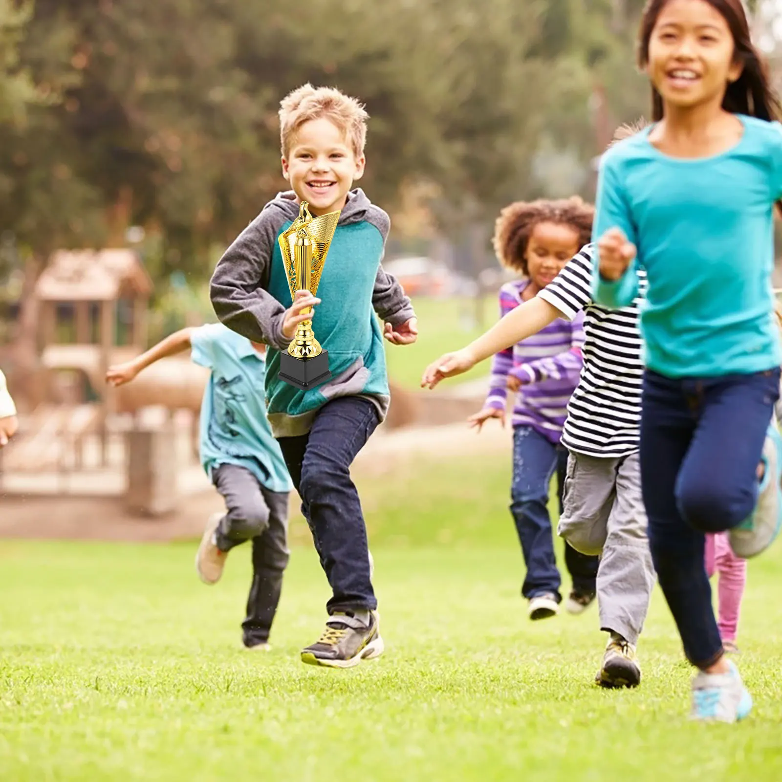 

Golden Pigeon Award Plastic Unique Design For Student Sports Meets Poetry Readings Dance Music Competitions First Place