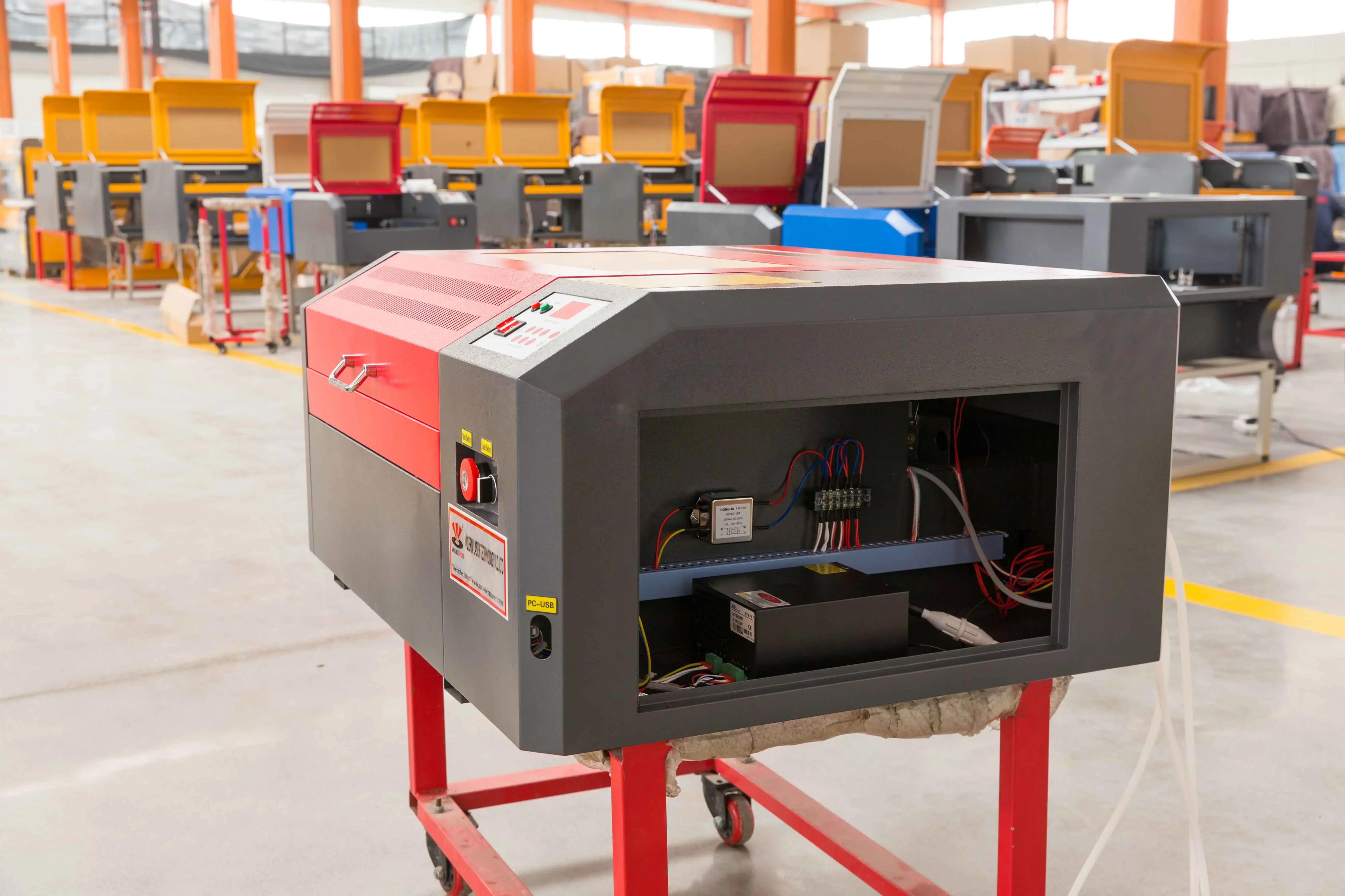 Piccola macchina per incisione laser in metallo speciale più venduta