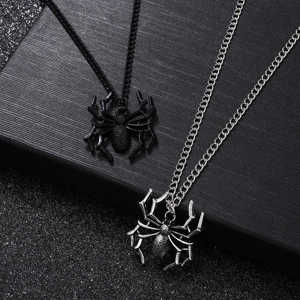 Punk Spider Pendant Necklace for Women Simple Retro Three-dimensional Geometry Insect Shape Necklace Jewelry Accessories 2023