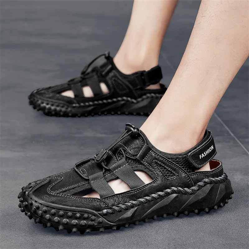 

Spring and summer New style Man Sandals Comfort Anti-slip Wear-resistant Breathable Hollowed-out Man Leisure Sandals