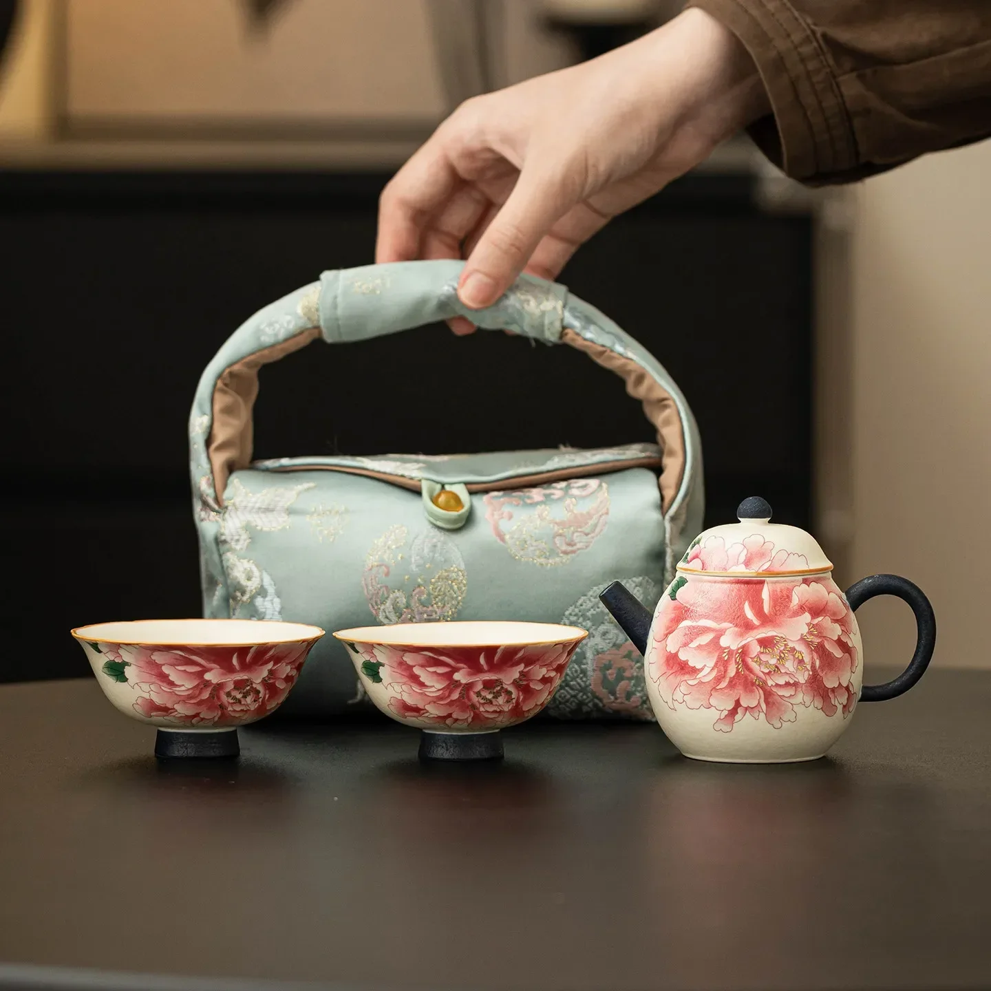 Hand-painted Flowers Teapot Teacup Ceramic One Pot and Two Cups Small Set with Golden Peonies Portable Outdoor Travel Tea Set
