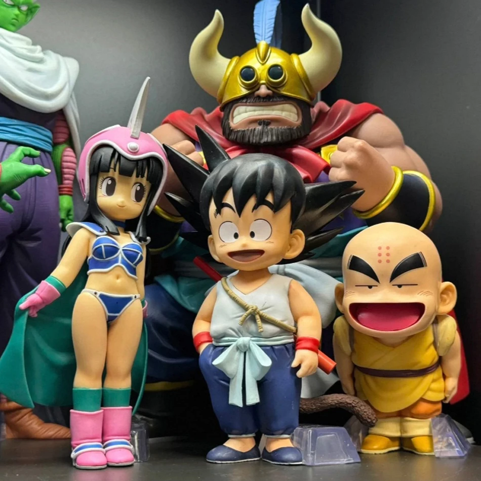 Dragon Ball Z Super Saiyan Son Goku Anime-Figur Krillin Chichi Bulma Puar Oolong Set Actionfigur Modell Geschenke Spielzeug Großhandel